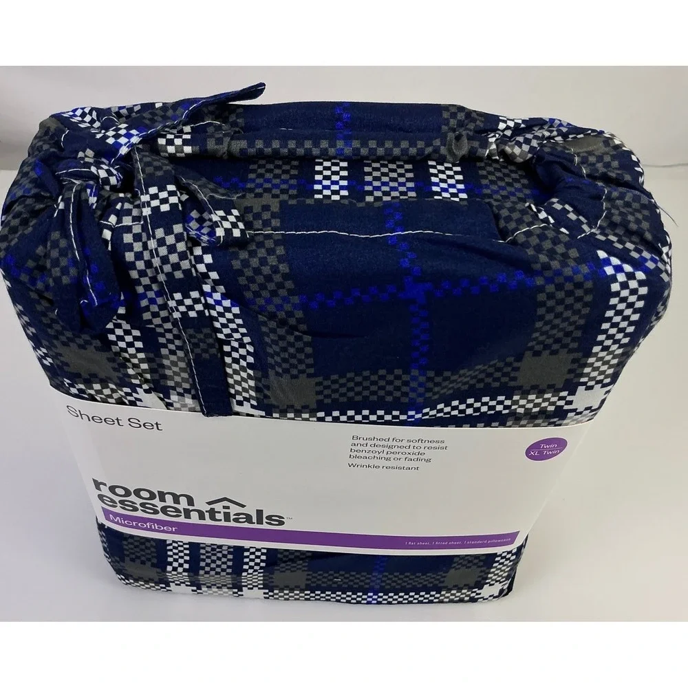 Room Essentials Twin XL Microfiber Sheet‎ Set Navy Blue Plaid Bedding NEW Soft
